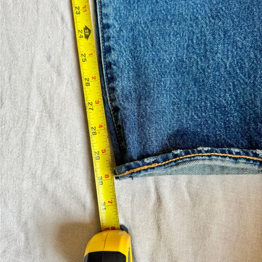 Levi's Premium Selvedge 501 ST Slim Straight Jeans in Medium Blue Wash - Picture 4 of 11